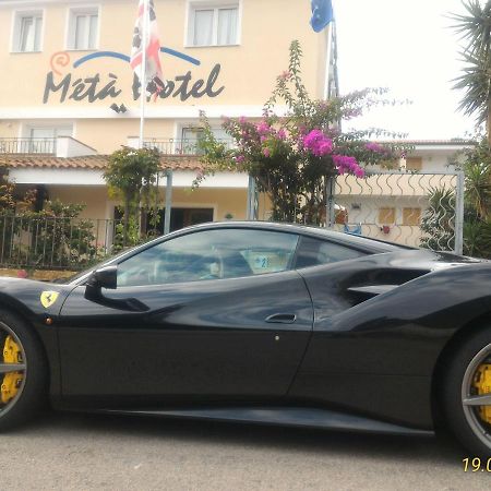 Meta Hotel Santa Teresa Gallura Exteriör bild