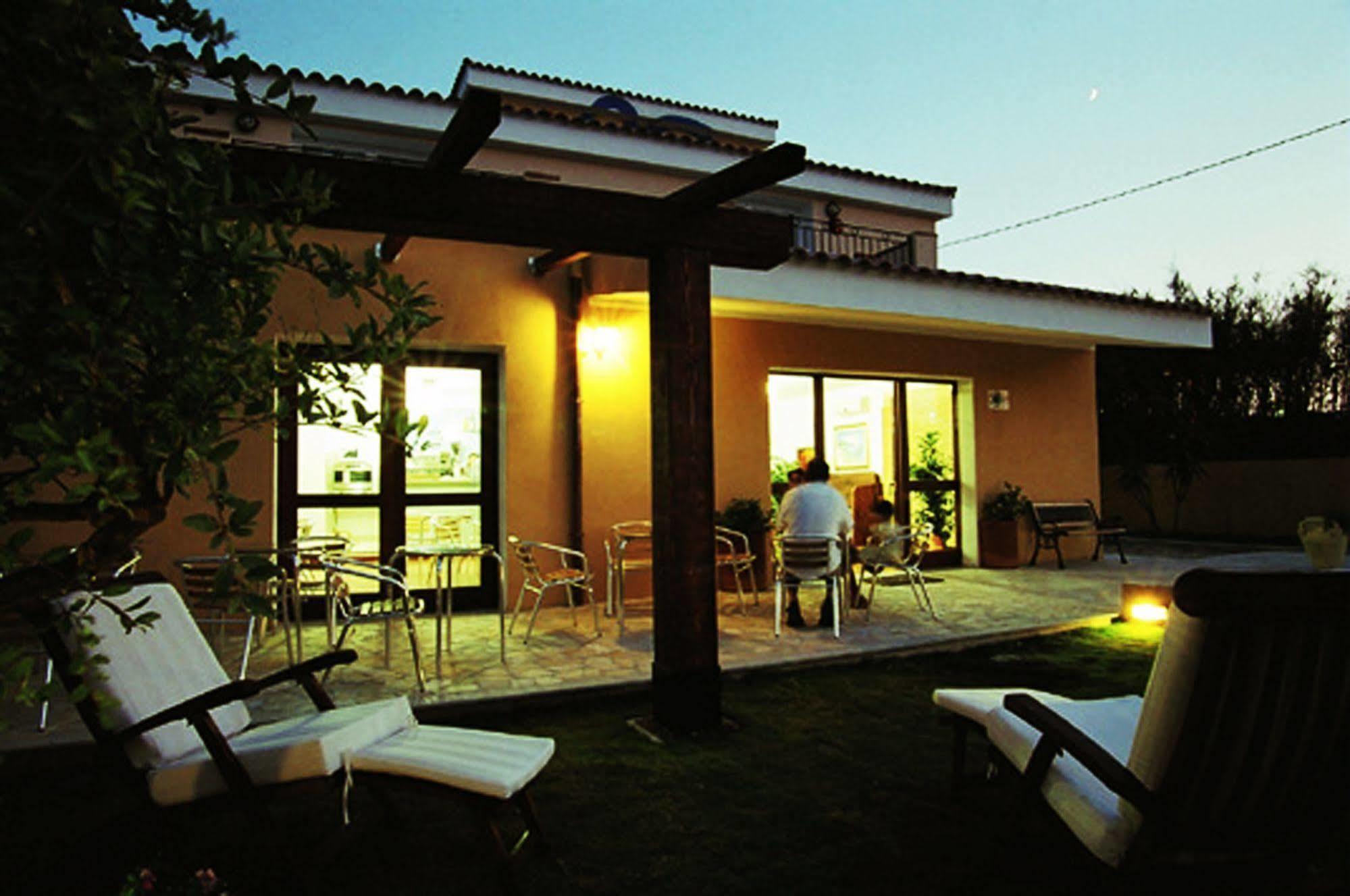 Meta Hotel Santa Teresa Gallura Exteriör bild
